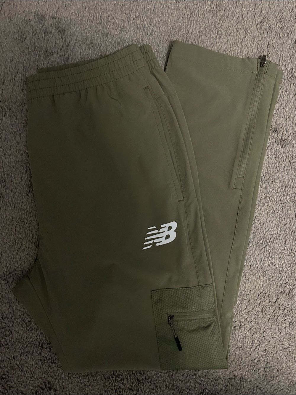 New Balance Men’s Olive Green Performance Pants New Without Tags Medium!!